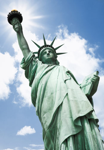 The Statue of Liberty: Was she blind-folded in 1962?